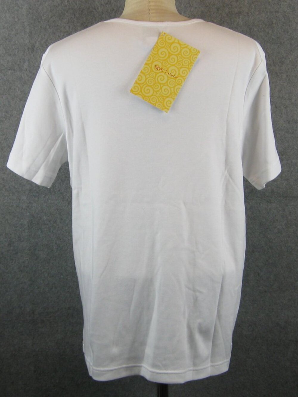 Quacker Factory Rhinestone Flag Top M White - Picture 3 of 4